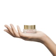 Extra-Firming Soin Levres Et Contour Multi-Regenerant Clarins